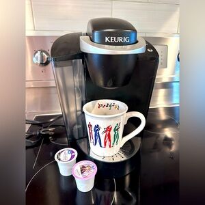 Keurig Black K-Classic Coffee Maker K-Cup Pod, Single Serve, Programmable